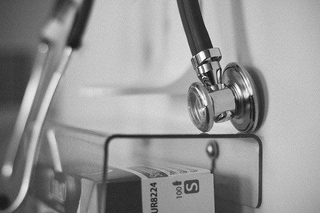 Entrevista Médico: Hospital Público vs. Clínica Privada