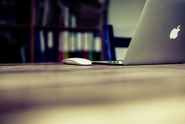 Entrevistas de trabajo masivas: método STAR, 5 ejemplos concretos, adaptación cultural, 10‑minutos de impacto – Guía práctica para candidatos